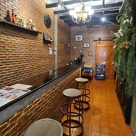 Meemaw'S House Hostel กรุงเทพมหานคร ภายนอก รูปภาพ